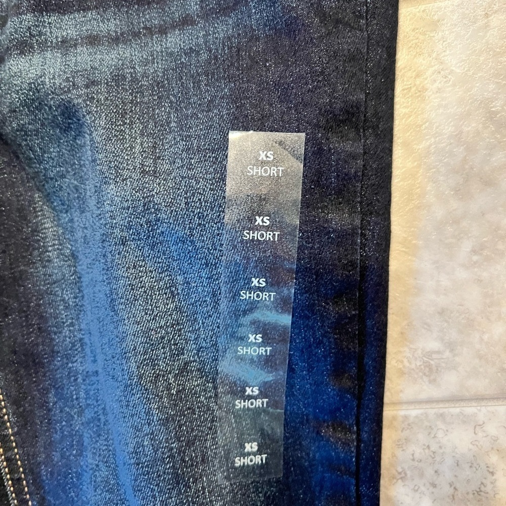 NWT Maurice’s jeans jeggings XS extra-small short
Pull on new - Picture 3 of 5